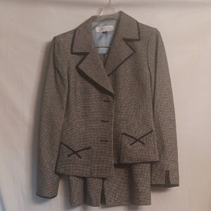 Tahari Women's Black and Gray Jacket Size 6